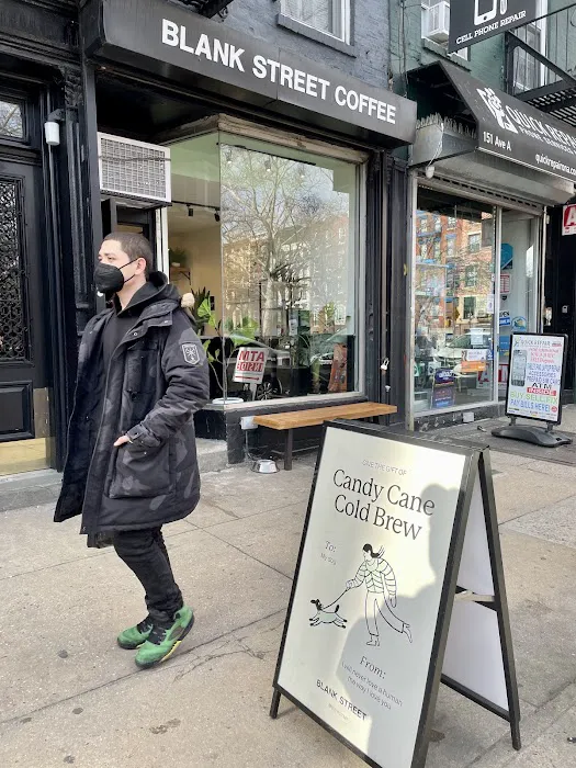 Blank Street Coffee Picture 4