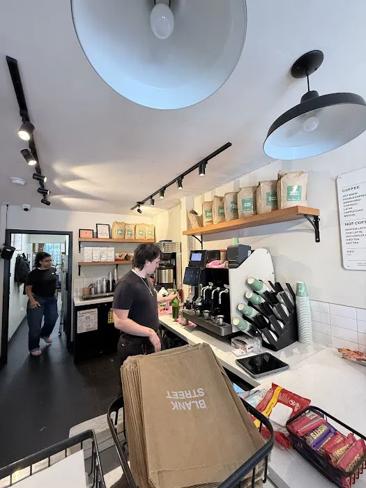 Blank Street Coffee Picture 8