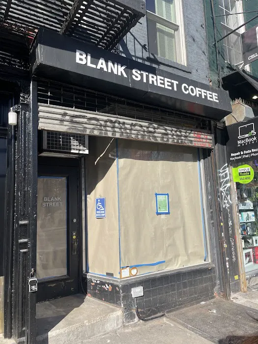 Blank Street Coffee Picture 1
