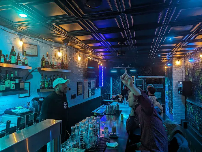 Area 140 First Bar Picture 2