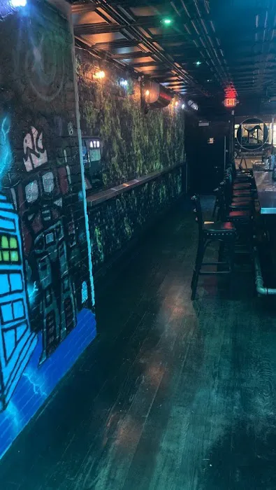 Area 140 First Bar Picture 9