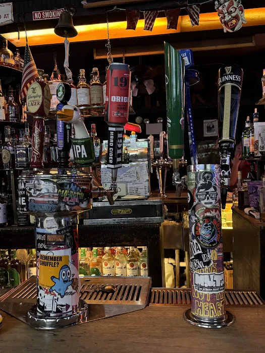 7B Horseshoe Bar aka Vazacs Picture 5