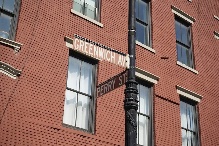 Greenwhich Café Picture 6