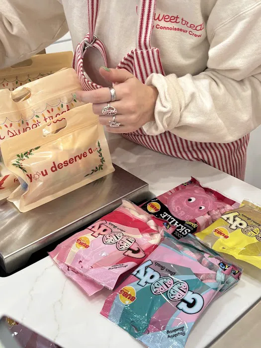 lil sweet treat Picture 5