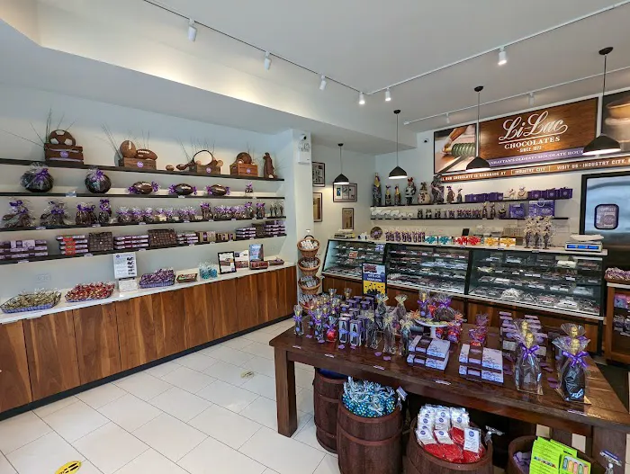 Li-Lac Chocolates Picture 2
