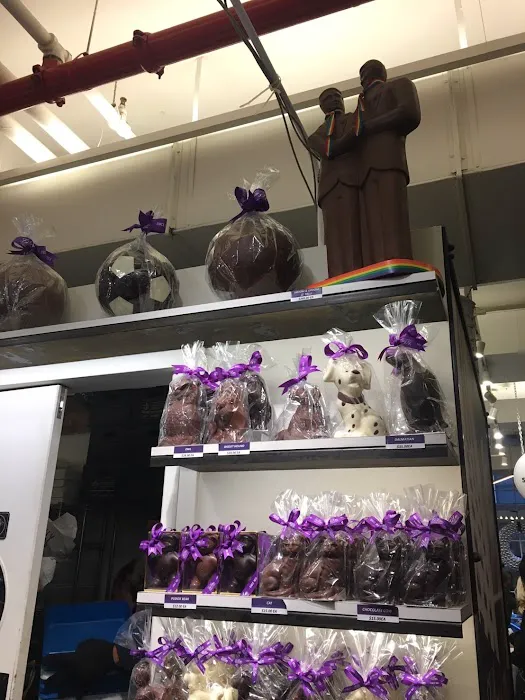 Li-Lac Chocolates Picture 1
