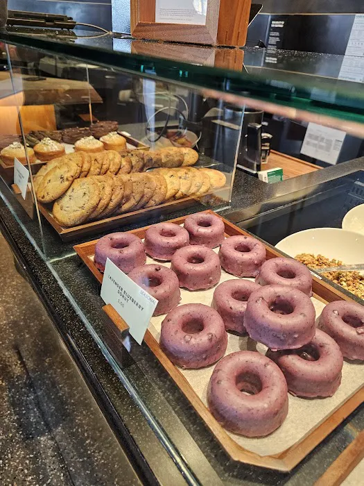 Starbucks Reserve Picture 4