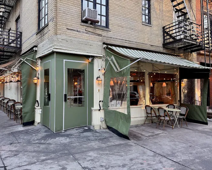 Cafe Cluny Picture 10