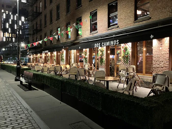 Dos Caminos Picture 4