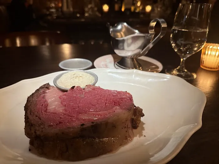 4 Charles Prime Rib Picture 7