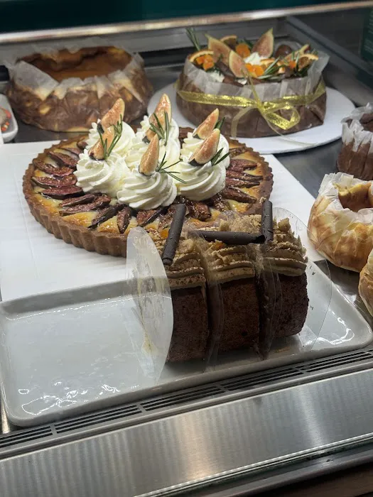 AnnTremet Cake Picture 5