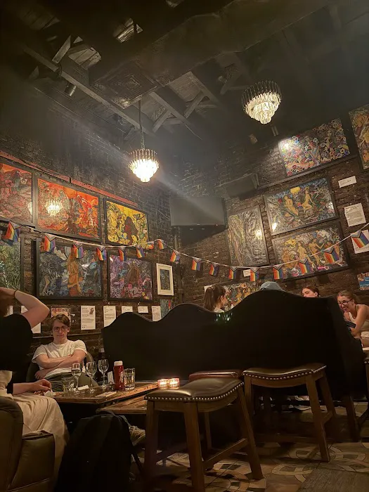 Art Bar Picture 3