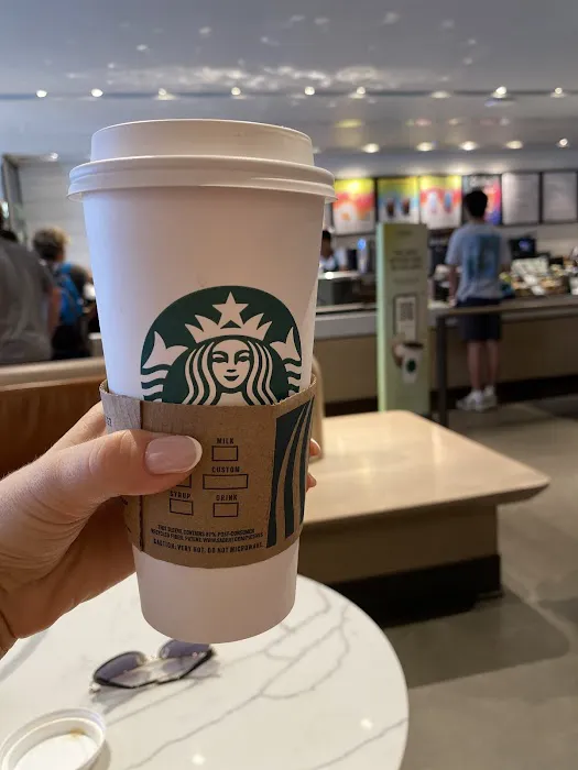 Starbucks Picture 5