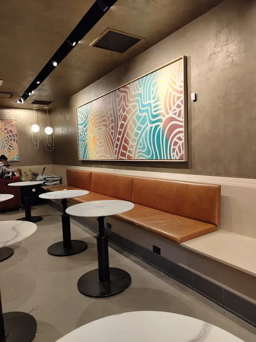 Starbucks Picture 1