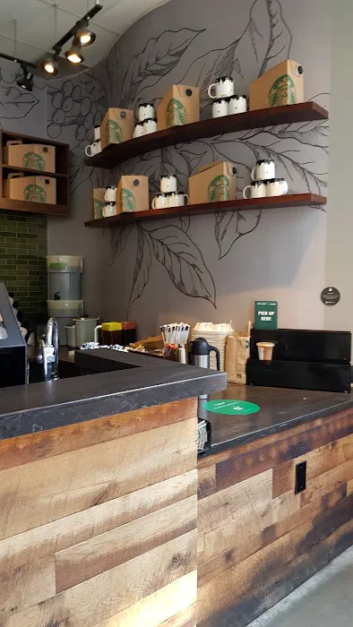 Starbucks Picture 4
