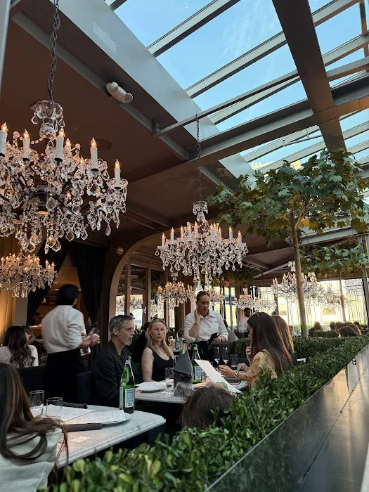 Restoration Hardware Guesthouse Picture 5