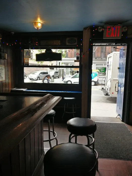 Johnny's Bar Picture 10