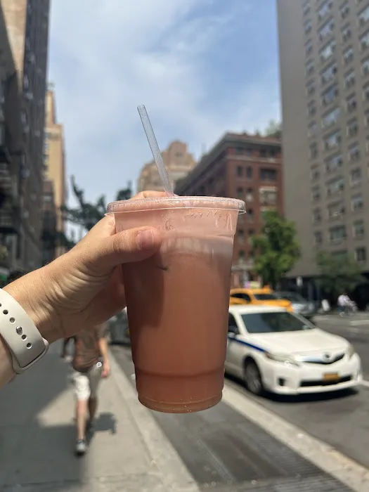 Chelsea Juice Picture 8
