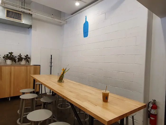 Blue Bottle Cart at The Highline Picture 3