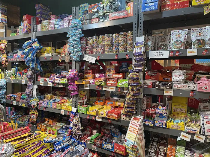 A Taste of Economy Candy Picture 10