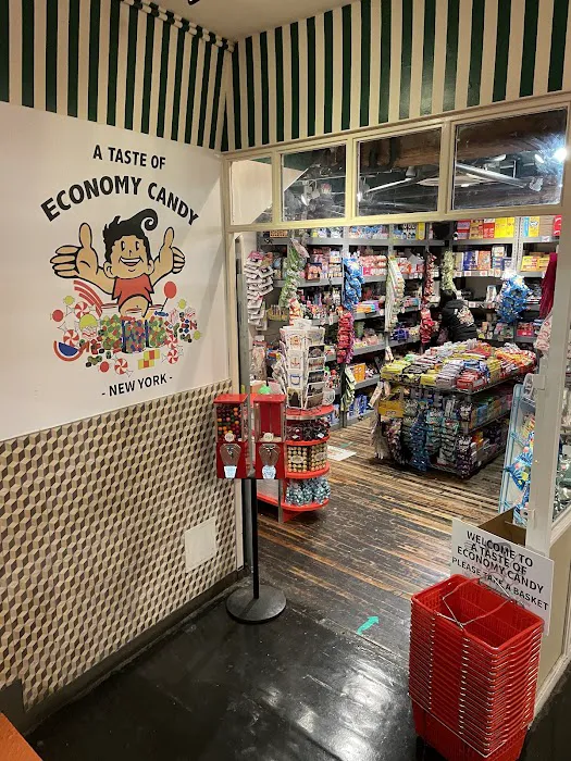 A Taste of Economy Candy Picture 7