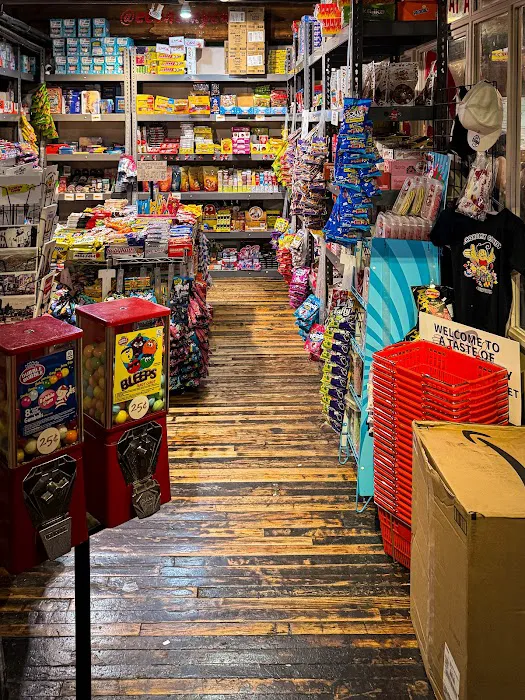 A Taste of Economy Candy Picture 3