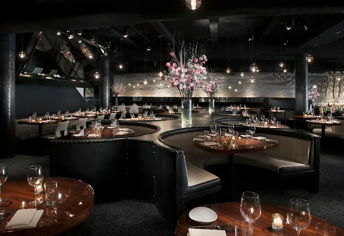 STK Steakhouse Downtown NYC Picture 2