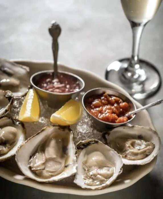 Vin Sur Vingt Wine Bar - West Village Picture 3