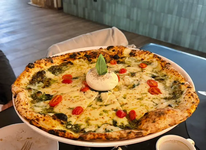 L'Antica Pizzeria Da Michele NYC Picture 6