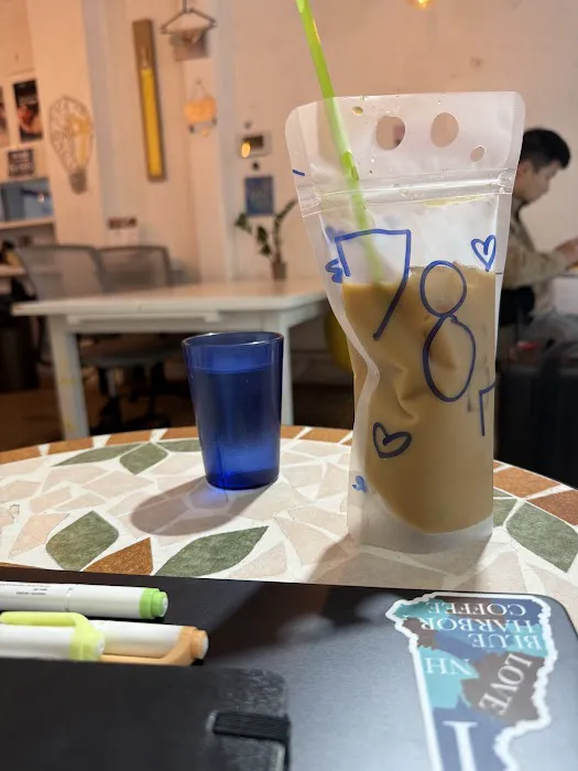 787 Coffee Picture 10
