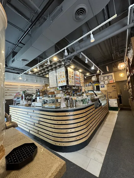 Sammy L Coffee Picture 7