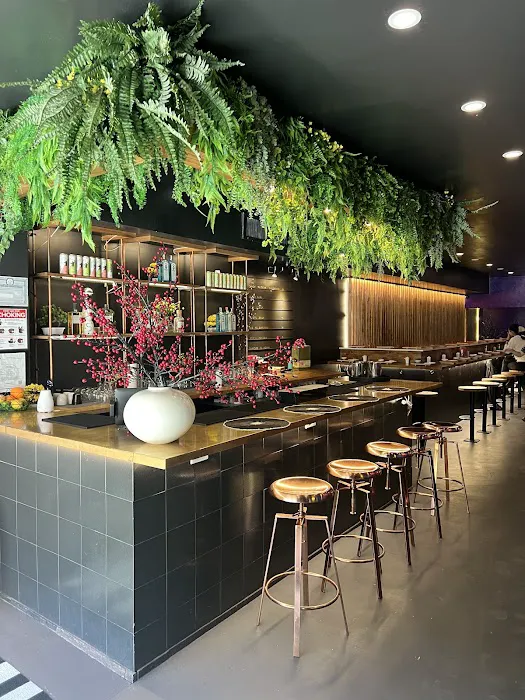 Temakase Hand Roll Bar - 2nd Ave Picture 1