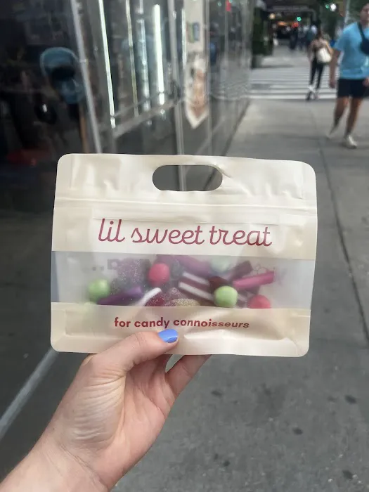 lil sweet treat Picture 3