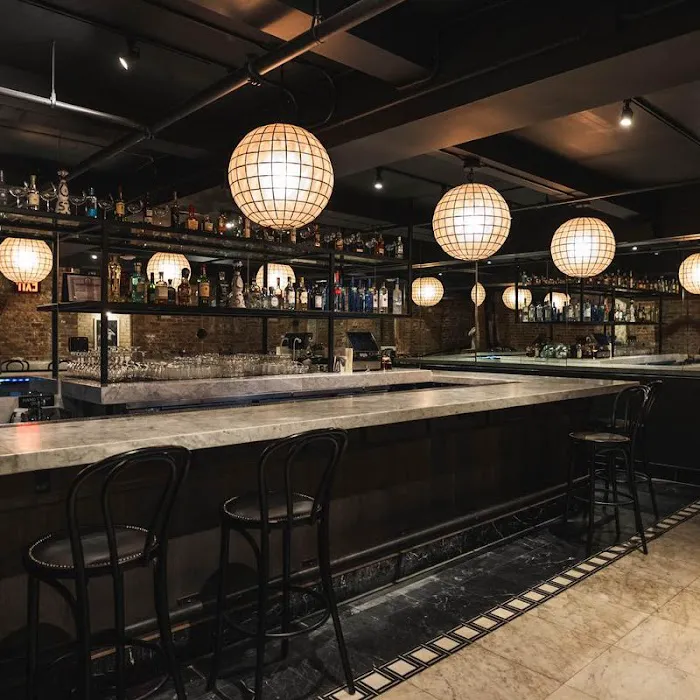 SAINT RESTAURANT BAR & SPEAKEASY Picture 7