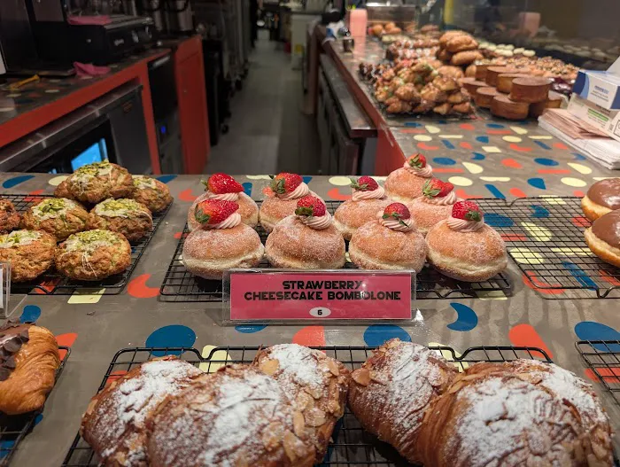 Unregular Bakery Picture 4