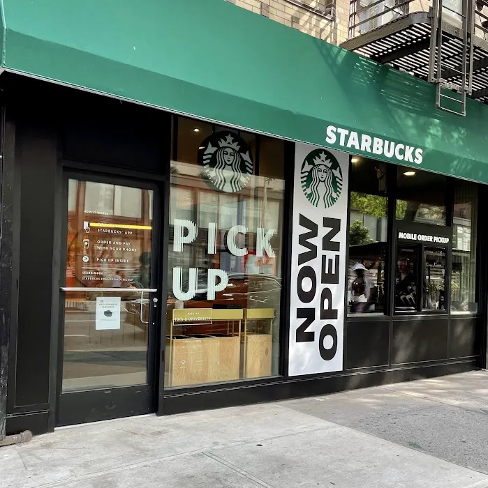 Starbucks Picture 3