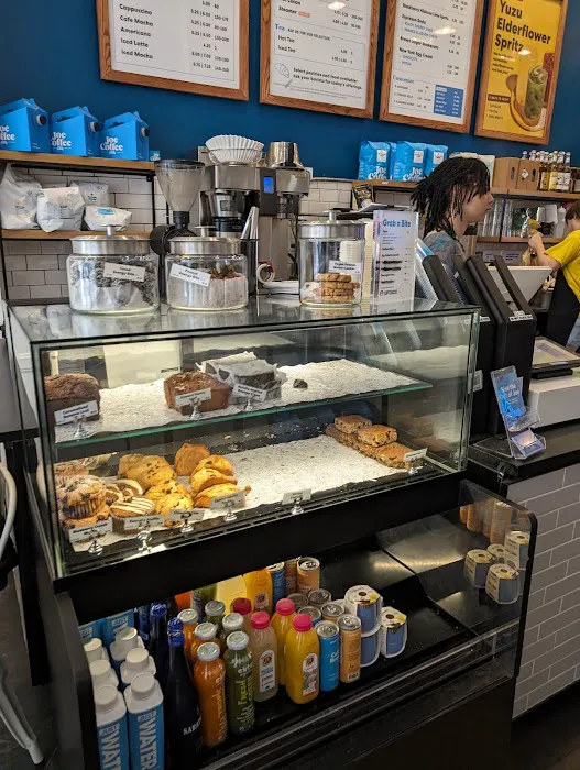 Joe Coffee Company: 13th Street Picture 10