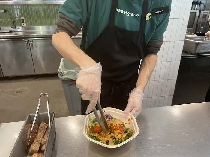 sweetgreen Picture 7