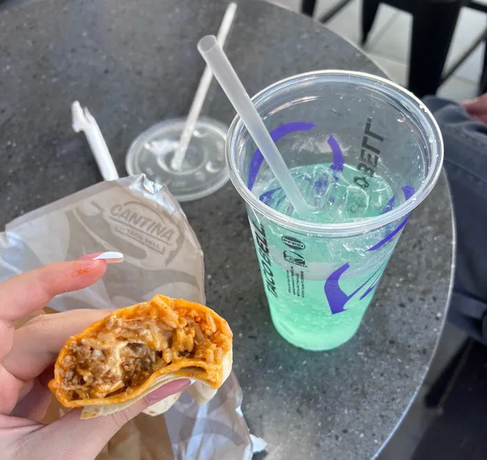 Taco Bell Picture 3