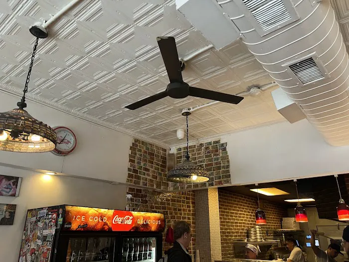 Joe's Pizza Picture 3