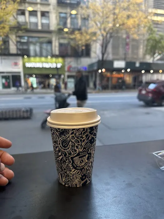 Le Cafe Coffee Picture 9