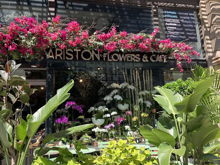 Ariston Coffee Bar Picture 5