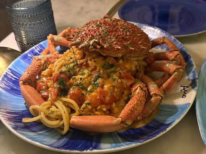 Amo Seafood Picture 6