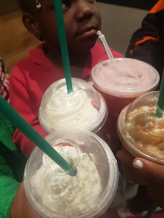 Starbucks Picture 2