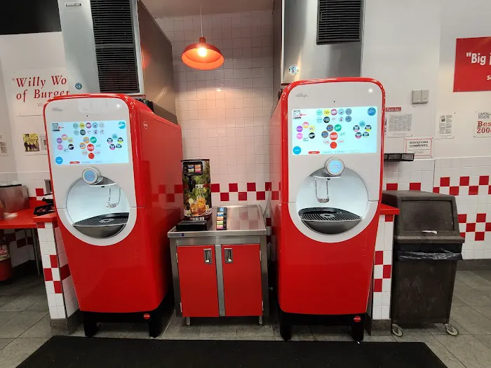 Five Guys Picture 4