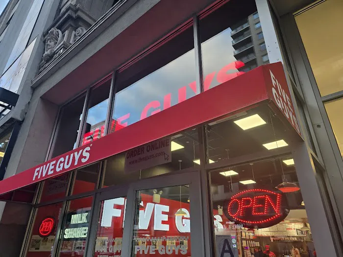 Five Guys Picture 9