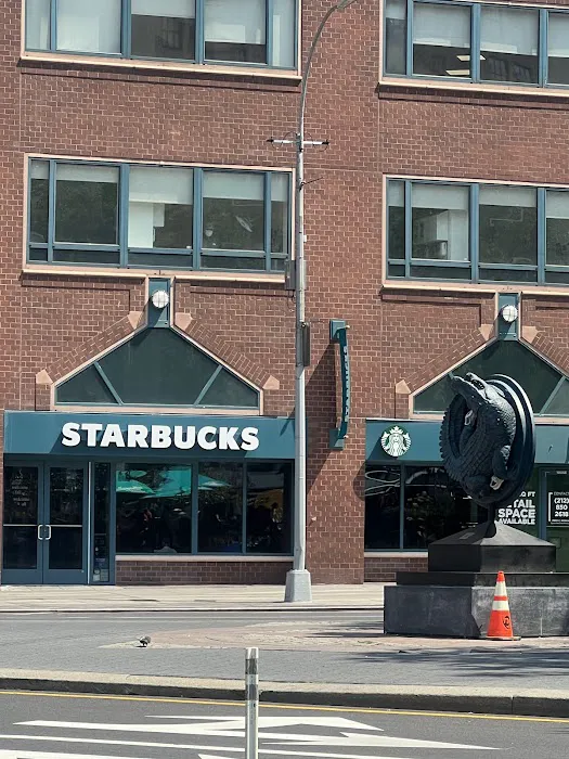 Starbucks Picture 7