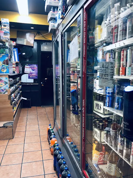 Neighborhood Deli Picture 9