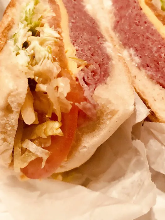 Neighborhood Deli Picture 8