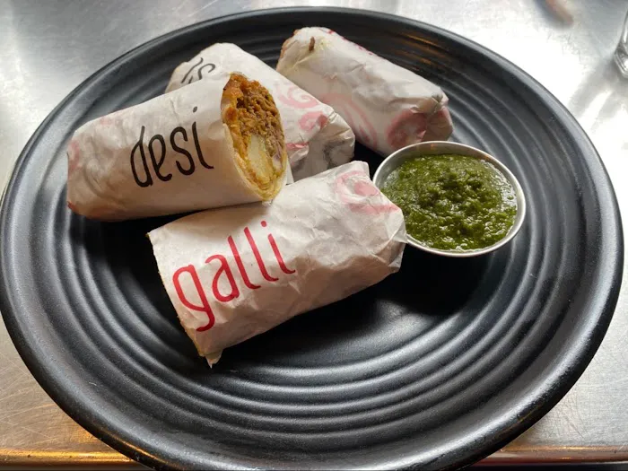 Desi Galli Picture 8